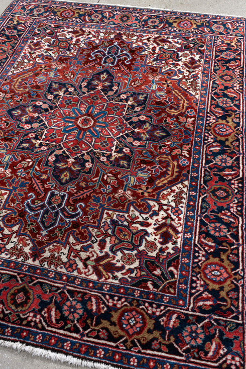 Vintage Heriz Area Rug (5' x 6')